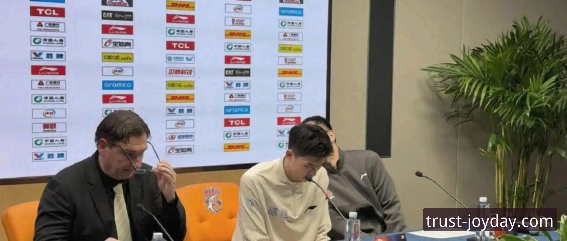 金年会官方网站安全吗 加时赛制胜关键:浙江逆转宁波晋级季后赛八强实战解析